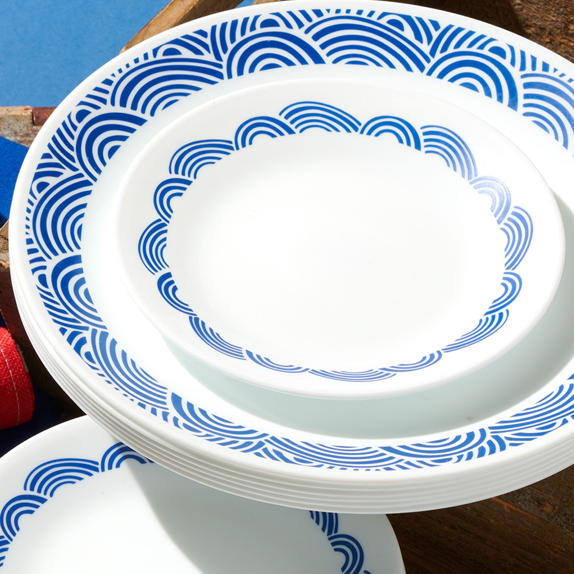 Corelle® Rolling Waves 18-piece Dinnerware Set. Service for 6 - Image 6
